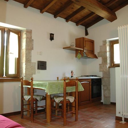 La Mola Maringalli Guest House Cascia Eksteriør bilde